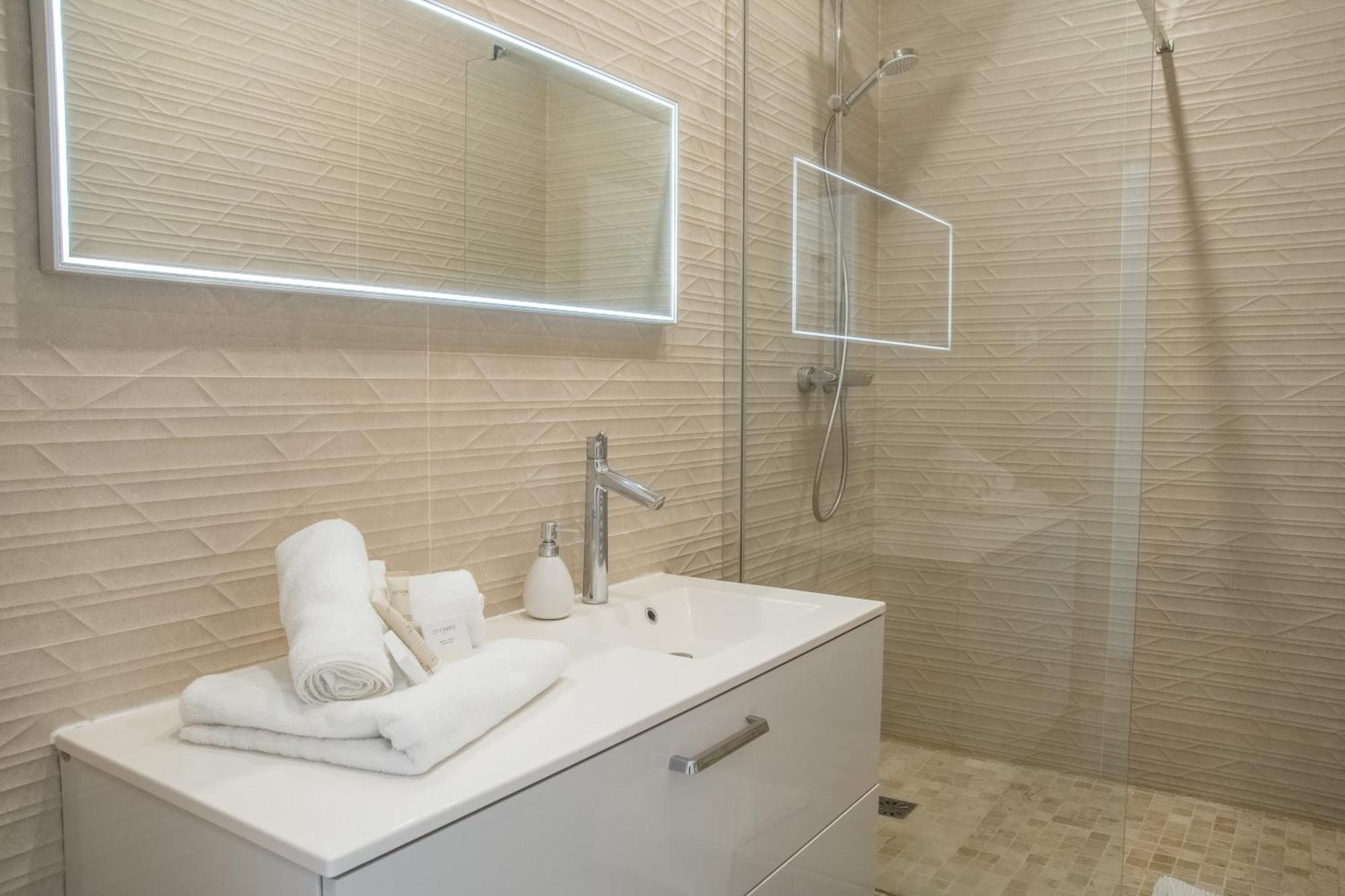Appartement Spacieux Et Renove باريس المظهر الخارجي الصورة